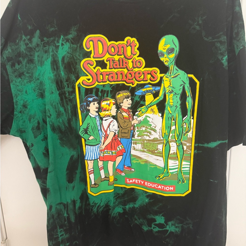 Graphic Tie Dye Alien Shirt - Green & Black